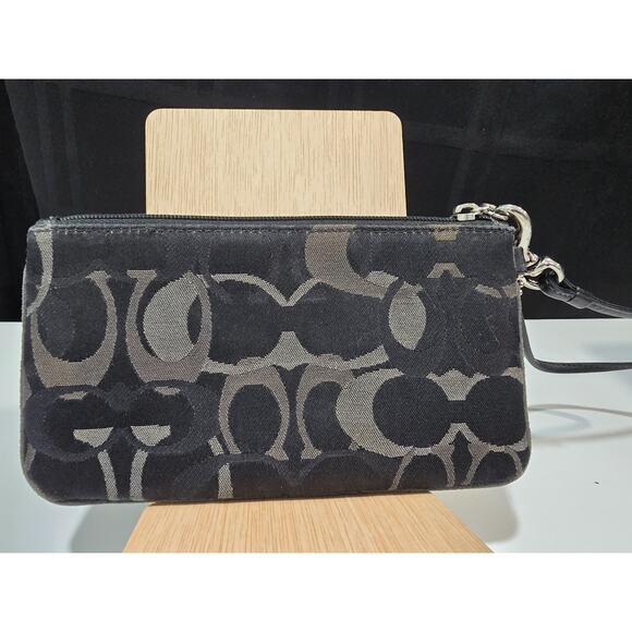 Coach Signature Black Canvas Leather Trim Zipper Closure Wristlet - Coin Wallet - Picture 2 of 7
